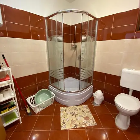 Spacious And Bright Two Bedroom With Outdoor Area * Kaštela